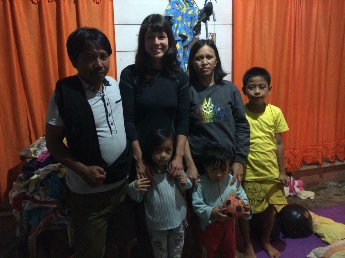 Mama Tia Family Homestay Рантепао Екстер'єр фото
